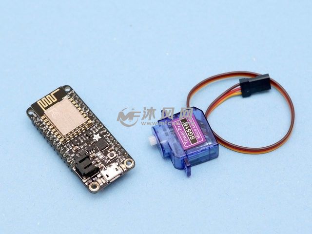 舵机和FeatherHUZZAH连接