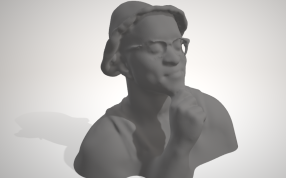 Gravy半身像侧面