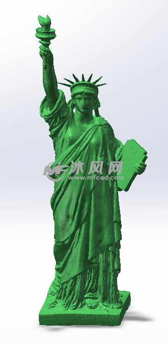 自由女神像正面照