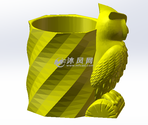 猫头鹰笔筒侧面效果图2