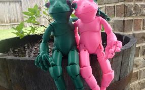 3D打印球形青蛙娃娃