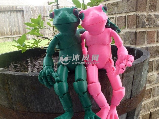 3D打印球形青蛙娃娃