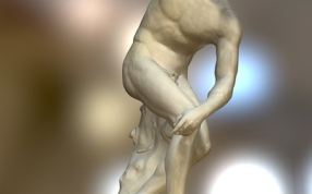 掷铁饼者实物图