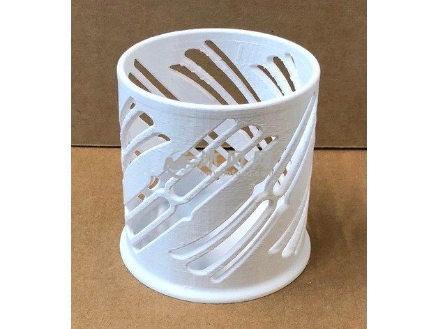 斜边圆笔筒模型实物图