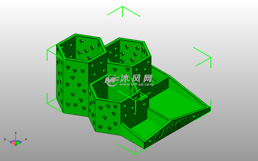  桌面笔筒斜视图
