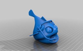 戴耳机和话筒小鱼