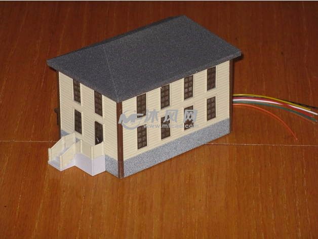 轨道旁仓库主视图