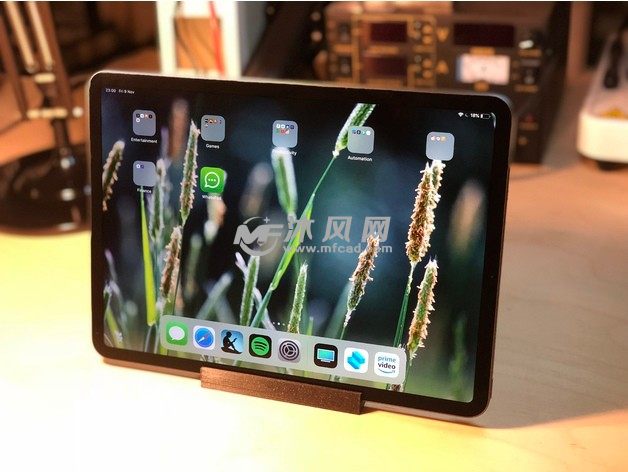 iPad Pro 2018支架放置iPad