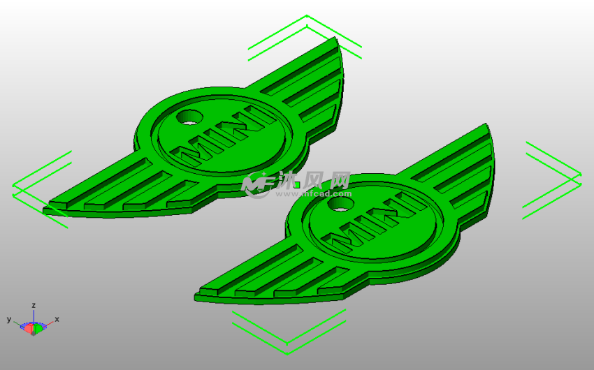 Mini Cooper Logo钥匙链斜视图