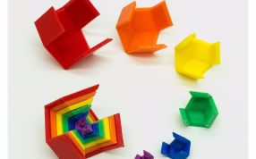 俄罗斯组合玩具实物图