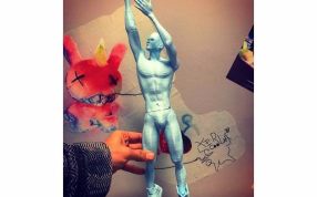 巴隆克斯托投篮雕像实物图