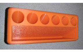 横放笔筒实物图