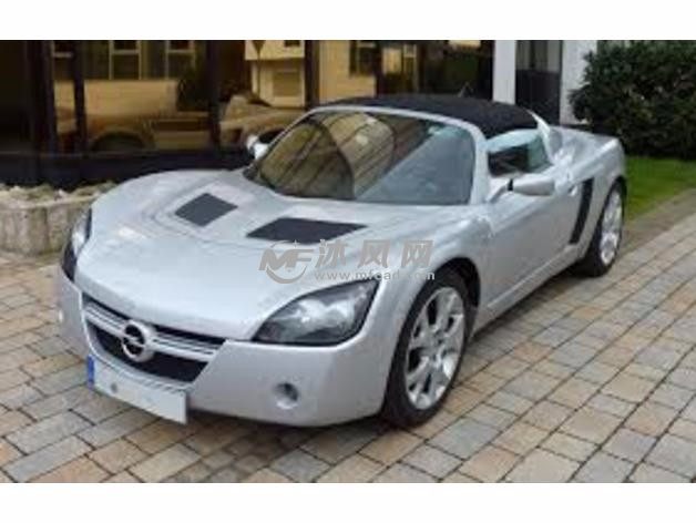 欧宝Speedster实物图