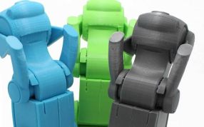 三只木偶小狗狗