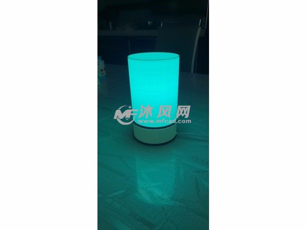 简单灯罩模型蓝色