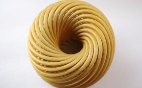 螺旋结构花瓶实物图