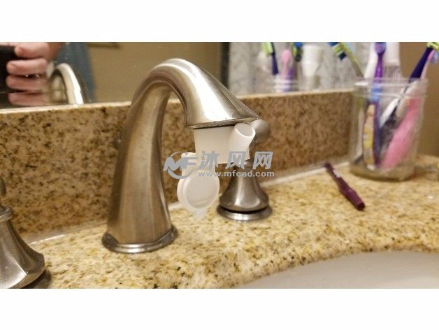 水龙头喷泉实物图