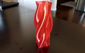 扭曲日食花瓶实物图