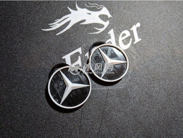  奔驰钥匙链实物图