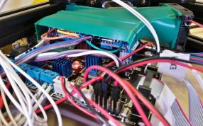 风机控制器板实物图