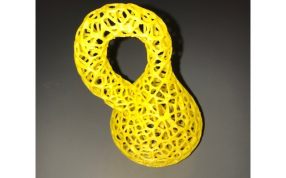 镂空克莱因瓶斜视图