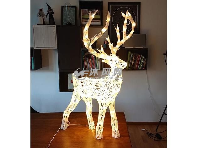 镂空小鹿模型实物图