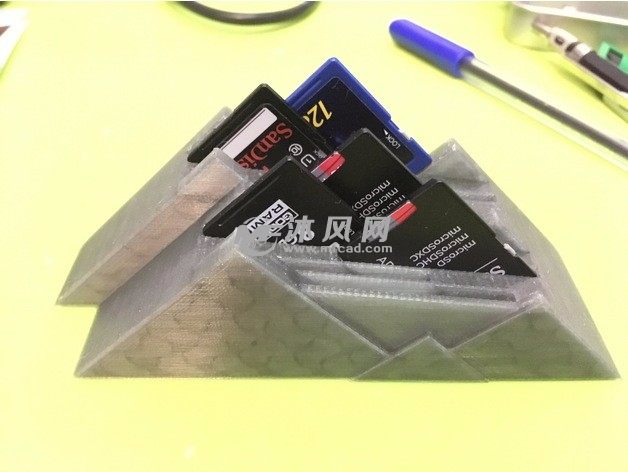 SD卡卡架主视图