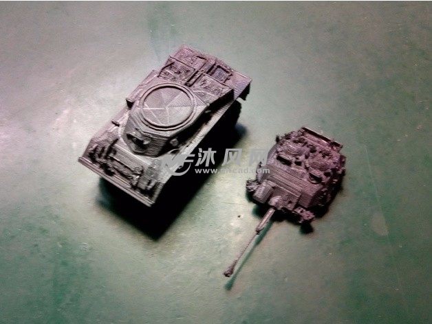 福克斯装甲车实物图