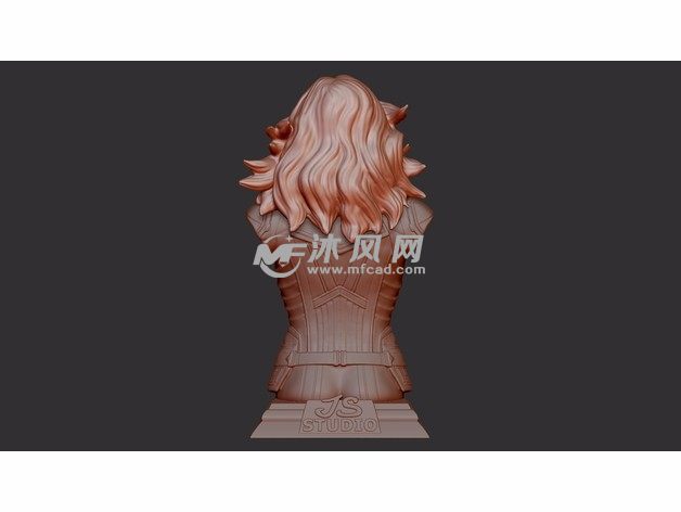 惊奇队长半身像后视图