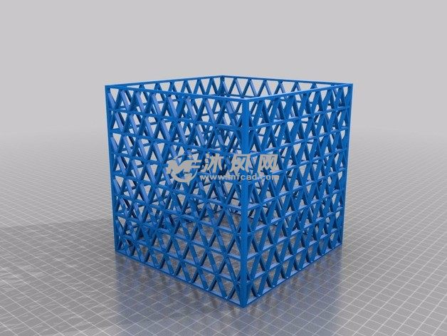 镂空小盒子斜视图