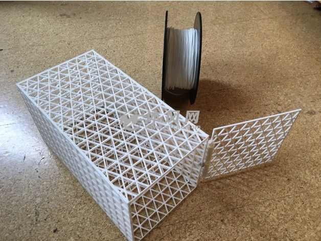 镂空小盒子实物图