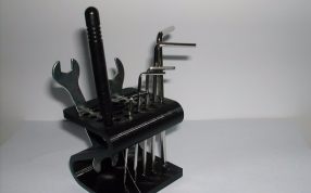 工具架模型实物图