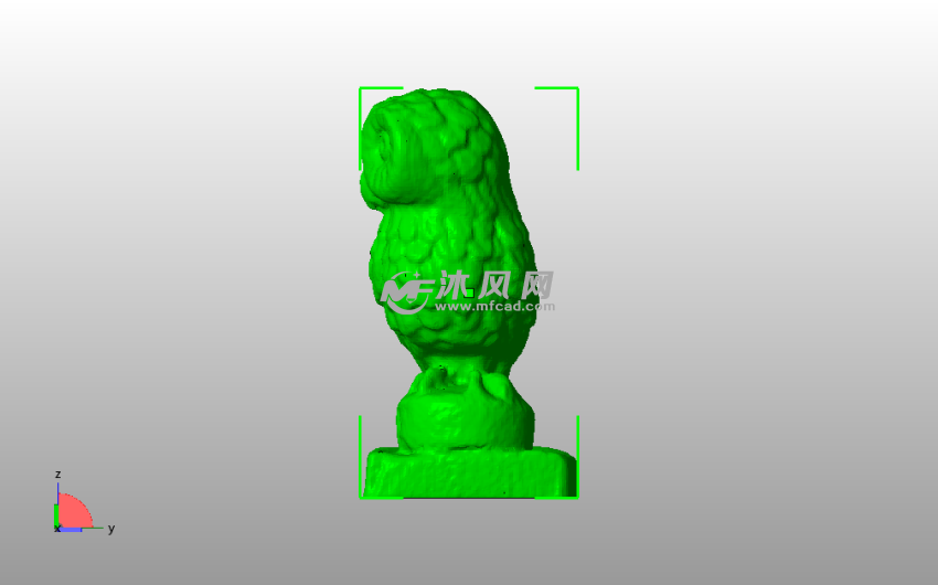 大眼睛猫头鹰模型侧视图