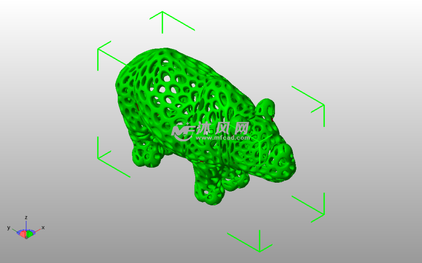 镂空犀牛模型斜视图