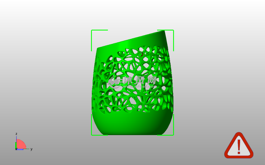 斜切镂空笔筒侧视图