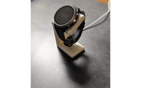 运动手表架实物图