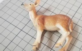玩具模型小鹿