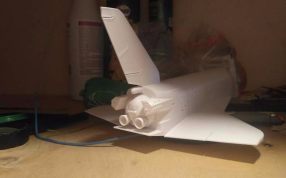 雪豹USSR航天飞机后视图