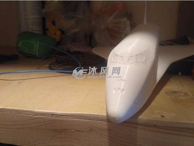 雪豹USSR航天飞机主视图