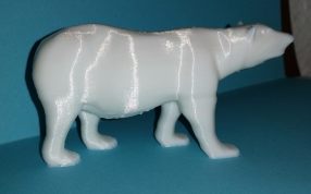 北极熊模型右侧视图