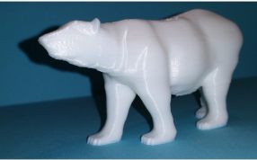 北极熊模型左侧视图