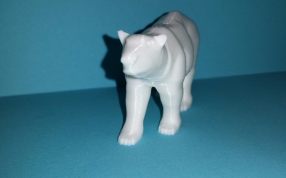 北极熊模型主视图