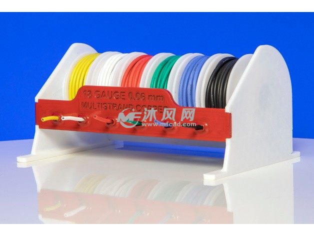 电线分离器斜视图