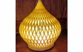 镂空南瓜灯罩-开灯较亮