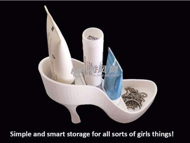 高跟鞋化妆品盒斜视图