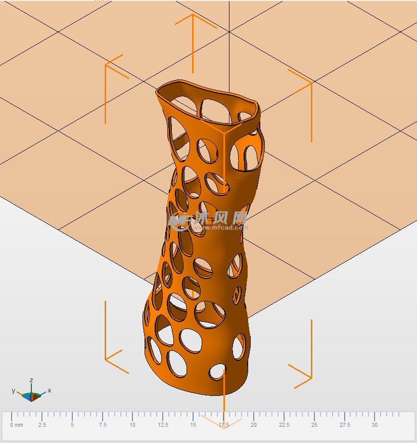 胳膊固定套等轴测试图
