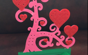 心脏珠宝树持有人展示图