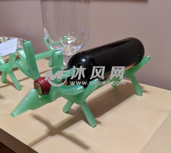 驯鹿形状的红酒架实物图