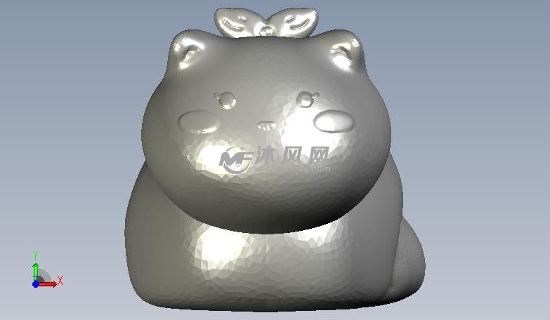 可爱的猫豆正视图