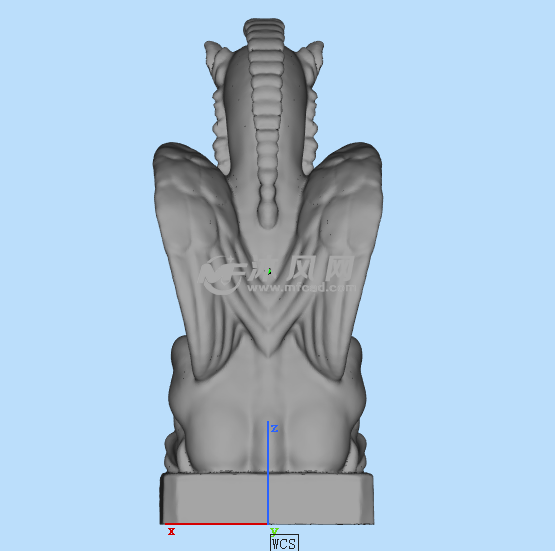 有翅膀的狗背面图